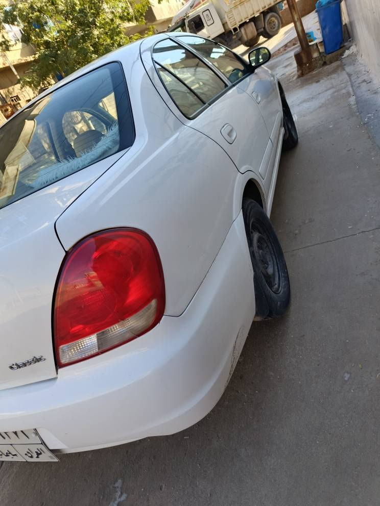 نيسان صنى 2010 
ابيض ثلجي 
يابانى ثلاث بليت اصلي 
مكفولة بدون صبغ 
سونار موجود 
دفتر بنزين موجود
 
اربع جام كهرباء 
مرايه كهرباء 
شاشه ايباد 
كاميرا خلفي 
مكينة ابيض مرغوب 
اربع طايرات جديد 
صدر أمامي و خلفي جديد 
مكان كركوك 
شراي خابر 
*********** كركوك, العراق
