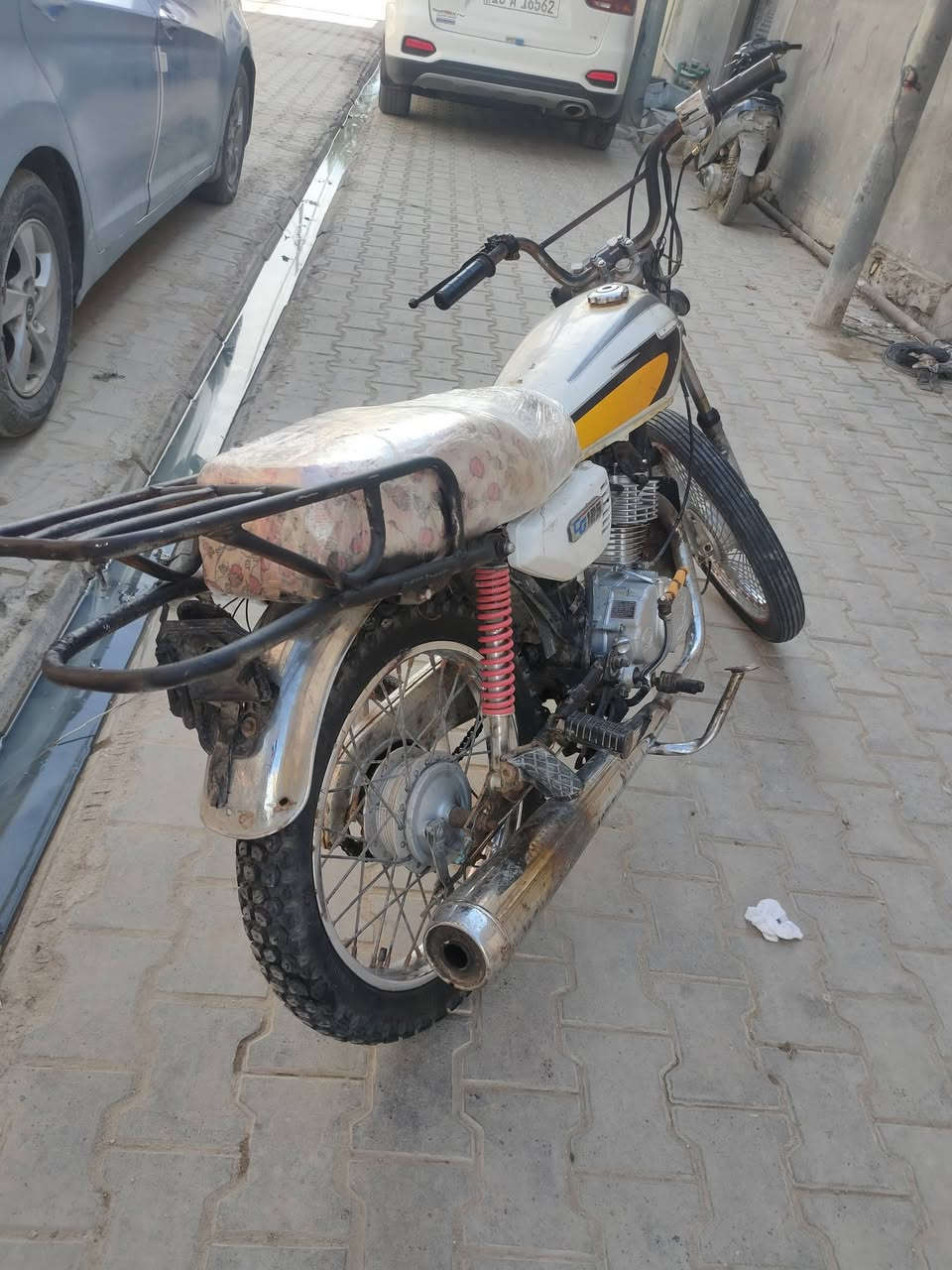 سلام عليكم تايكر مديل 19 اوراق سكنر مكينه مبيهه شي السعر خاص او اتصال مكاني سماوه *********** واتساب
