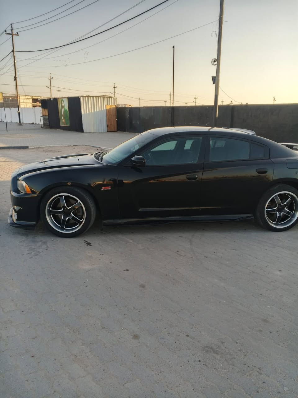 جارجر 13. RT
رقم بغداد السنويه ب اسمي (يحتاج تجديد)
السياره كفاله من الضربه والحادث والغرق 
موجود التقرير بالمنشور مال فحص وكذالك موجود رقم الشاصي بالمنشور  بيها بارد شوف العين ذابلها عربانه خلفيه جديده والمكينه والكير بحاله جيده جدا السعر 145ورقه وبيها مجال كلش بسيط
الرقم:***********
العنوان :البصره الامن الداخلي
