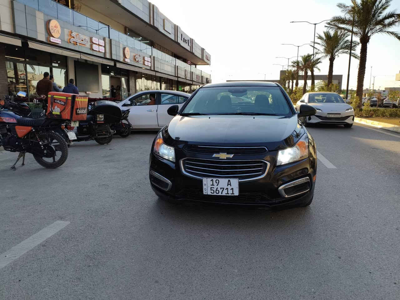 شوفر ليت كروز  أمريكي 1400تيربو موديل 2016
سعر ,78وبيها مجال 

السياره بسمي تحويل مباشر هزه وسنويه ورقم كله جديد

سياره تشغيل عن بعد شاشه وكامره بلادي 

كشن كهرباء تحكم ستيرن جهتين زوج تايرات امامي جديد 

شادلها زنون سعره 100 $دولار 

سياره حادثها موضح في السونر 

مكاني بغداد، شارع المطار عباس ابن فرناس مجمع بروج 

***********
