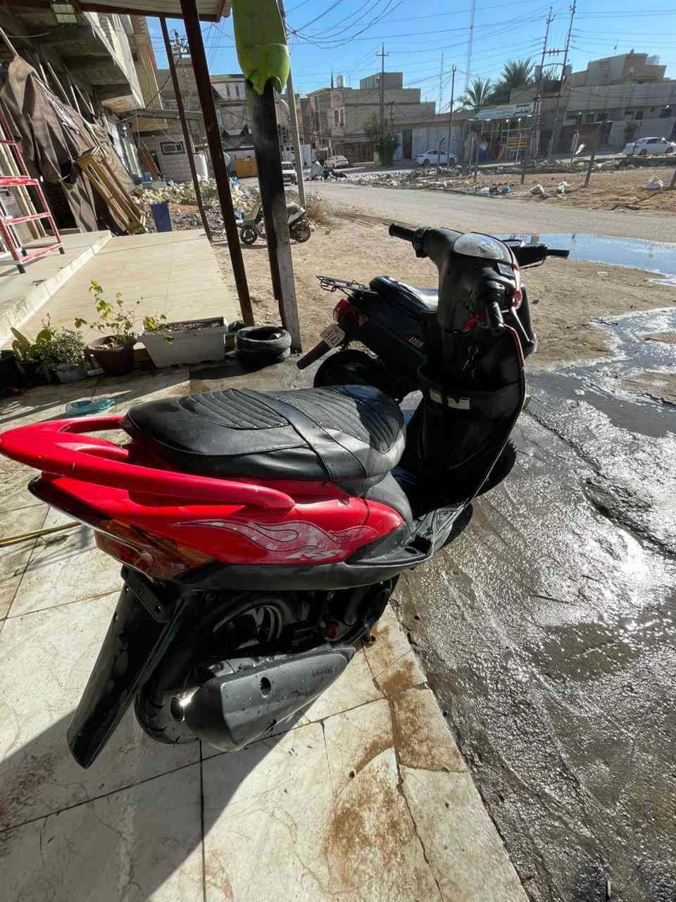 سلام عليكم ماكس عدله للبيع مكفوله كلها ختم واحد 49 بلاديه مكان كربلاء سعر 750 وبيها مجال بصيط كلها شغاله نكره سلف *********** بدون بك لايت اطيك البلادي مالته
