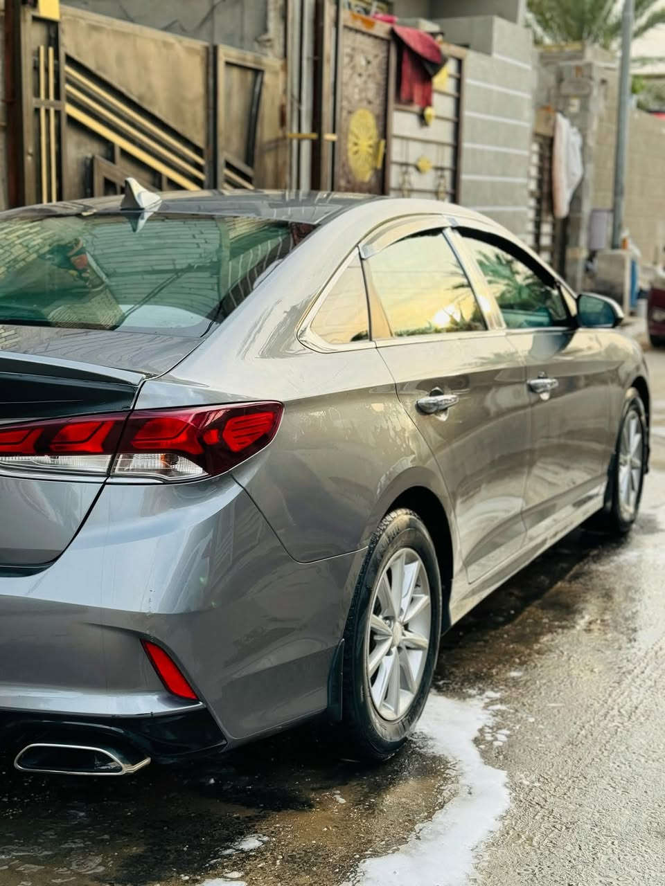 سوناتا 2018 
وارد امريكي 
مكينة 2400
حادث جاملغ وبنيد بدون دواخل 
شاصي لغد مكفول 
مواصفات se
تحكمات استيرت جهتين 
3 وضعيات قيادة 
رادار 
كاميرا خلفيه ابلاد 
مانع انزلاق 
منضومة زينون 
لايت عدسه 
بك لايت ليد 
شباك نيكل 
وباقي مواصفات الse
رقم كربلاء مميز 
سيارة حيل جديدة وما متعوبه 
للبيع ولمراوس 
العنوان كربلاء 

***********
***********
