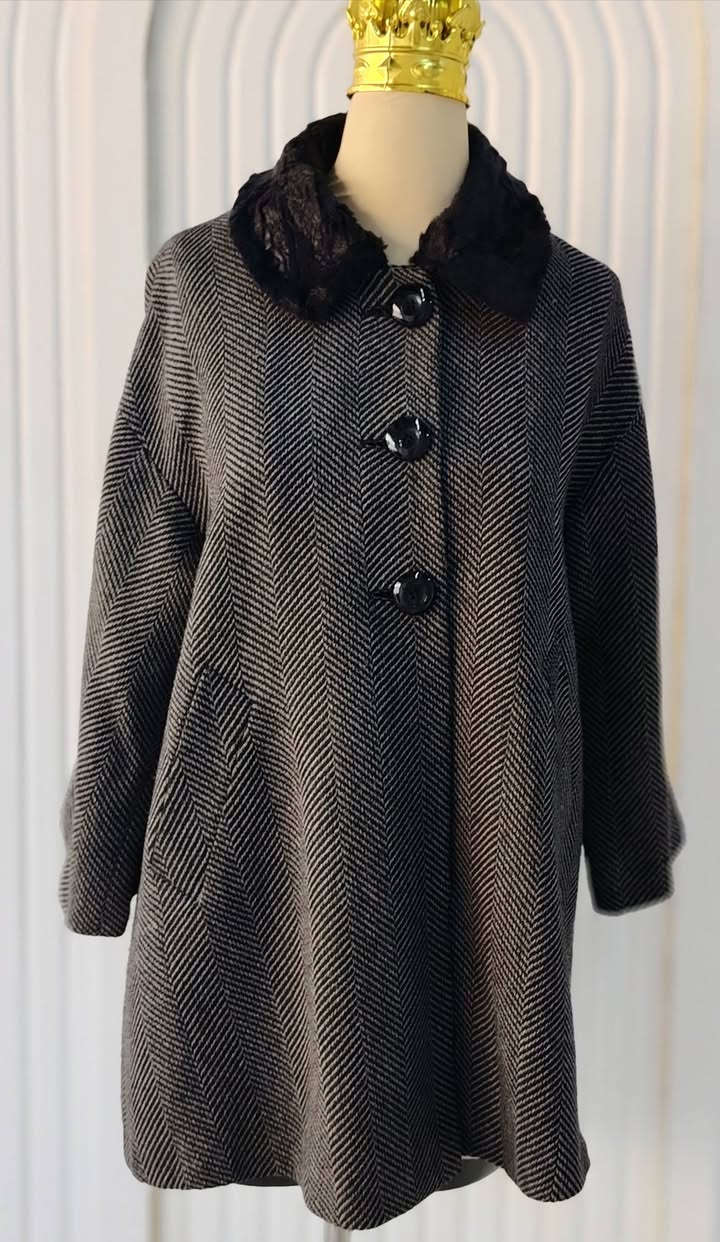 كوتات نسائي للبيع 💥
كل القطع المعروضات بالصور ب١٠ الاف فقط 😍
مكوىَ الأناقه Iron of elegance 
العنوان : كنعان مقابل الكراج عمارة بيت عيدي
للتواصل واتساب أو هاتف من خلال الأرقام التاليه :
***********
***********
يوجد توصيل داخل ناحية كنعان فقط مجاني 🛵
