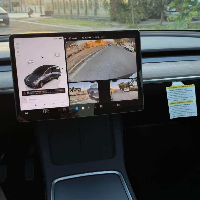 2023 TESLA MODEL Y
اللي يدور النضيف 

DUAL MOTOR LONG RANGE 2023
تسلا واي لونك رينج دبل ماطور 

(مرقم بغداد)

كامرات 360 
اوتو بايلوت 
حساسات 360 

السياره كلش  ماشيه 40 الف مايل
جديده 
بدون صبغ ( باب خلفي مبدل اصلي نفس اللون)

السعر 23.300$
وبيه مجال بسيط 
***********
***********
