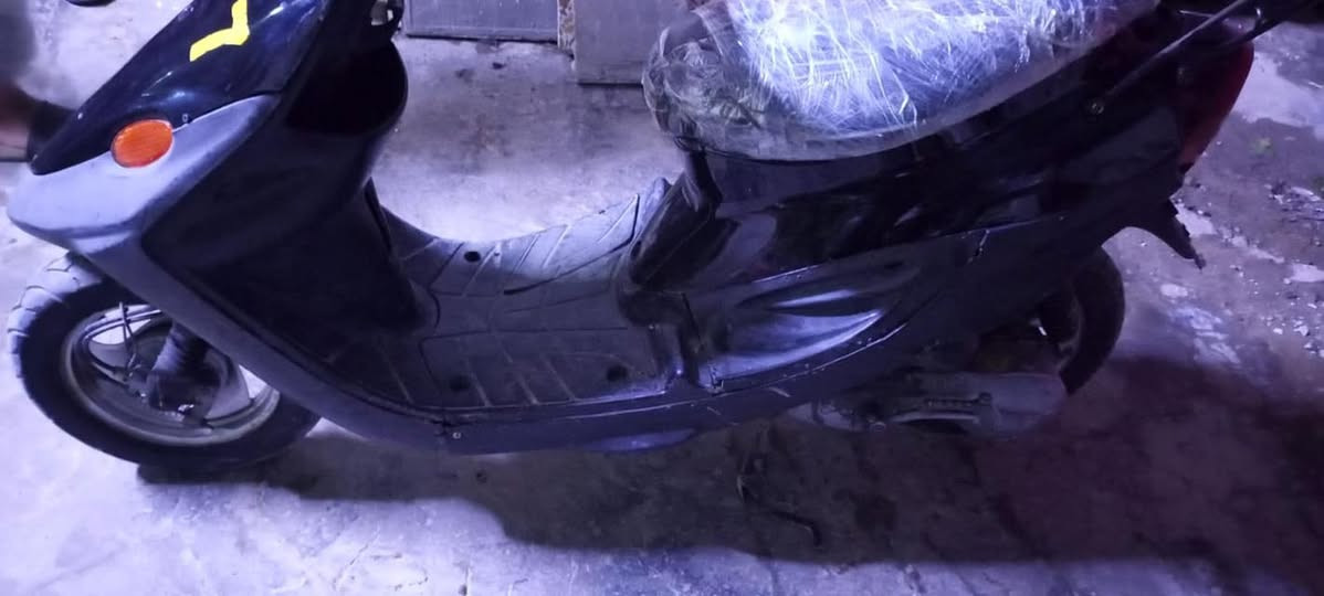 السلام عليكم شباب دراجه للبيع كله شغال  سلف وعندو سعر ٢٥٠ وبيه مجال وهذه رقمي مامتواجد عله نت وهذه رقمي ***********
