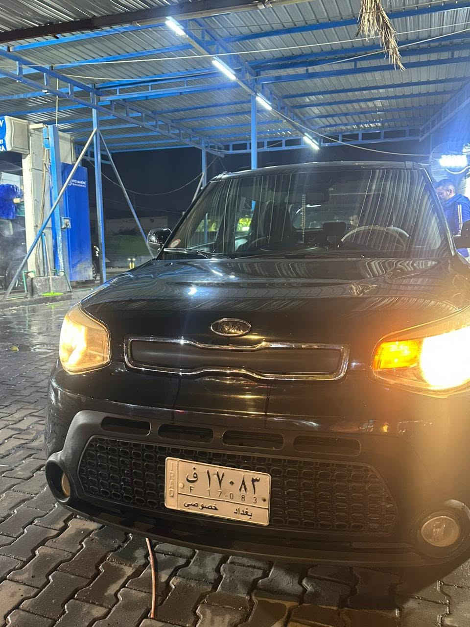 كيا صول ٢٠١٤ وارد امريكي حادثها جاملغ بصف التاير بعيد عن المكينه
محرك ١٦٠٠
صبغ قليل بيها مكينه نظيفه من كلشي السياره مال بنيه وممتعوبه محافظه عليها من بانزين ودهن ومكينه 
ب ٩٠ وبيها مجال
مكاني بغداد


**إذا كنت صاحب هذا الإعلان وتريد حذفه لأي سبب، رجاءا أرسل رسالة إلى الدعم الفني**
