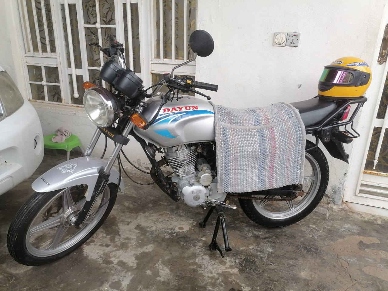 السلام عليكم  دايوان 2018 دراجه نضيقه خير م̷ـــِْن الله كهربائيات ڱڵـه  جديده وشغاله مكينه ناعمه نگره سلف متصرف عليه كلشي مكاني كوت سعره 540 وبيه مجال قليل ***********    ***********
