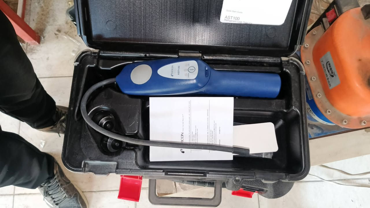 سلام عليكم جهاز اوتيل للبيع تاريخ الشراء 2025/8/1السعر 850 جهاز فحص ليك التبريد امريكي اصلي السعر 350 كابسة صوندات جديدة السعر 100 العنوان الدورة رقم الهاتف ***********
