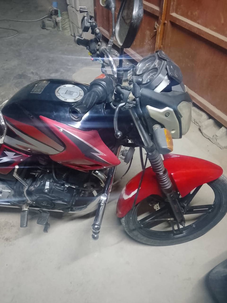 سلام عليكم مطور البيع السعر ٧٥٠ فول نضافه ‏‪***********‬‏
