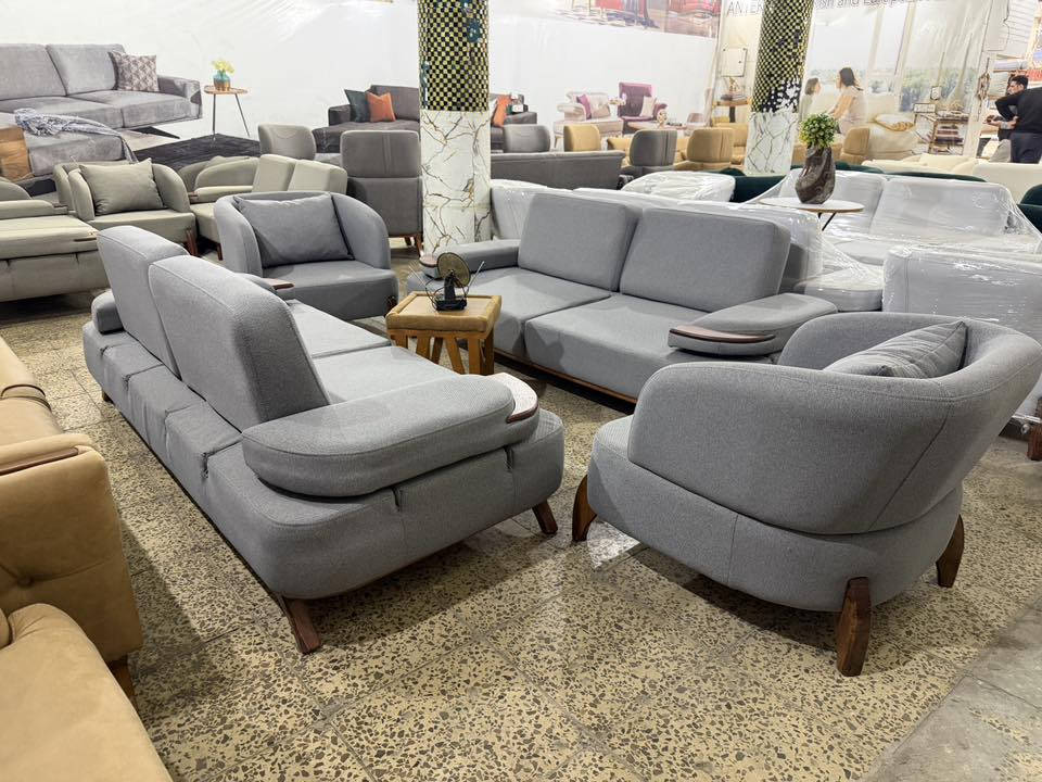 فرع بغداد الجديده 🌸 اطخم انتيكا باحدث و اجود أنواع الأثاث لدينا ماركات عالميه استيراد تركي اثث بيتك من انتيكا يتوفر لدينا جميع ما يخص منزلك من ستأئر /طاولات طعام / اطخم / طبلات /تحفيات…. إلى آخره. الآن انتيكا للاثاث المستورد 
انتيكا موجودين  وياك بكل مكان  فروعهم  
بغداد جديده 
المشتل 
شهداء البياع 
يتوفر لديهم نظام الاقساط كي كارد رافدين بدون أي مقدمات تقسيط لمده 10 اشهر 
ومتوفر لديهم توصيل لجميع المحافظات 
انتيكا ستغير اختيارك بل اثاث وبأحدث و اجود الاستيراد وموديلات حديثه وبأنسب الأسعار 
سارعو الحجز 🙂‍↔️🌹


**إذا كنت صاحب هذا الإعلان وتريد حذفه لأي سبب، رجاءا أرسل رسالة إلى الدعم الفني**