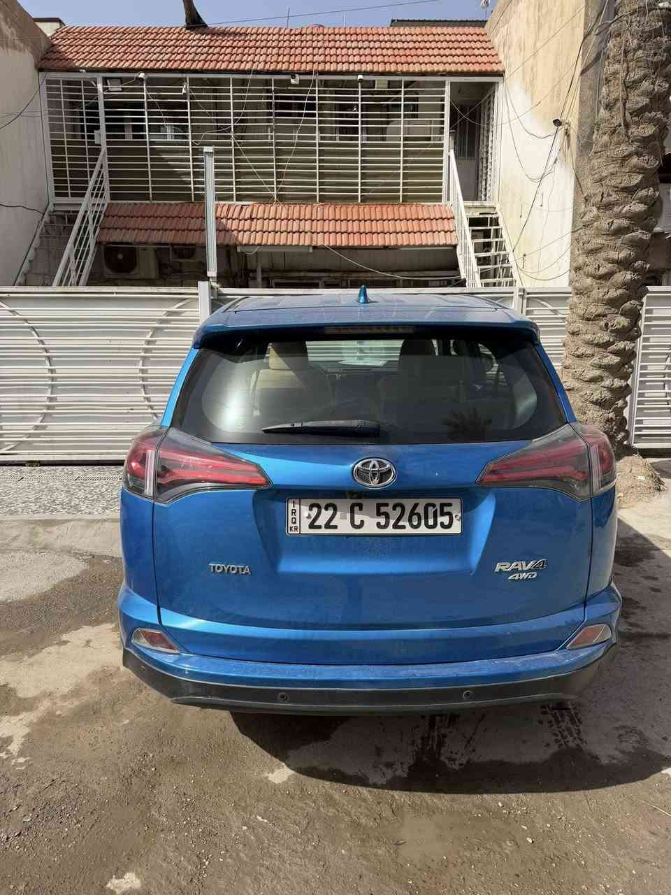 ‏راف فور 2018 خليجي
‏شركة ساز. ماشية  63,000 كيلو
‏بيها صبغ باب خلف السكن او جاملغ خلفي 
‏ السعر ١٦٥$
***********
