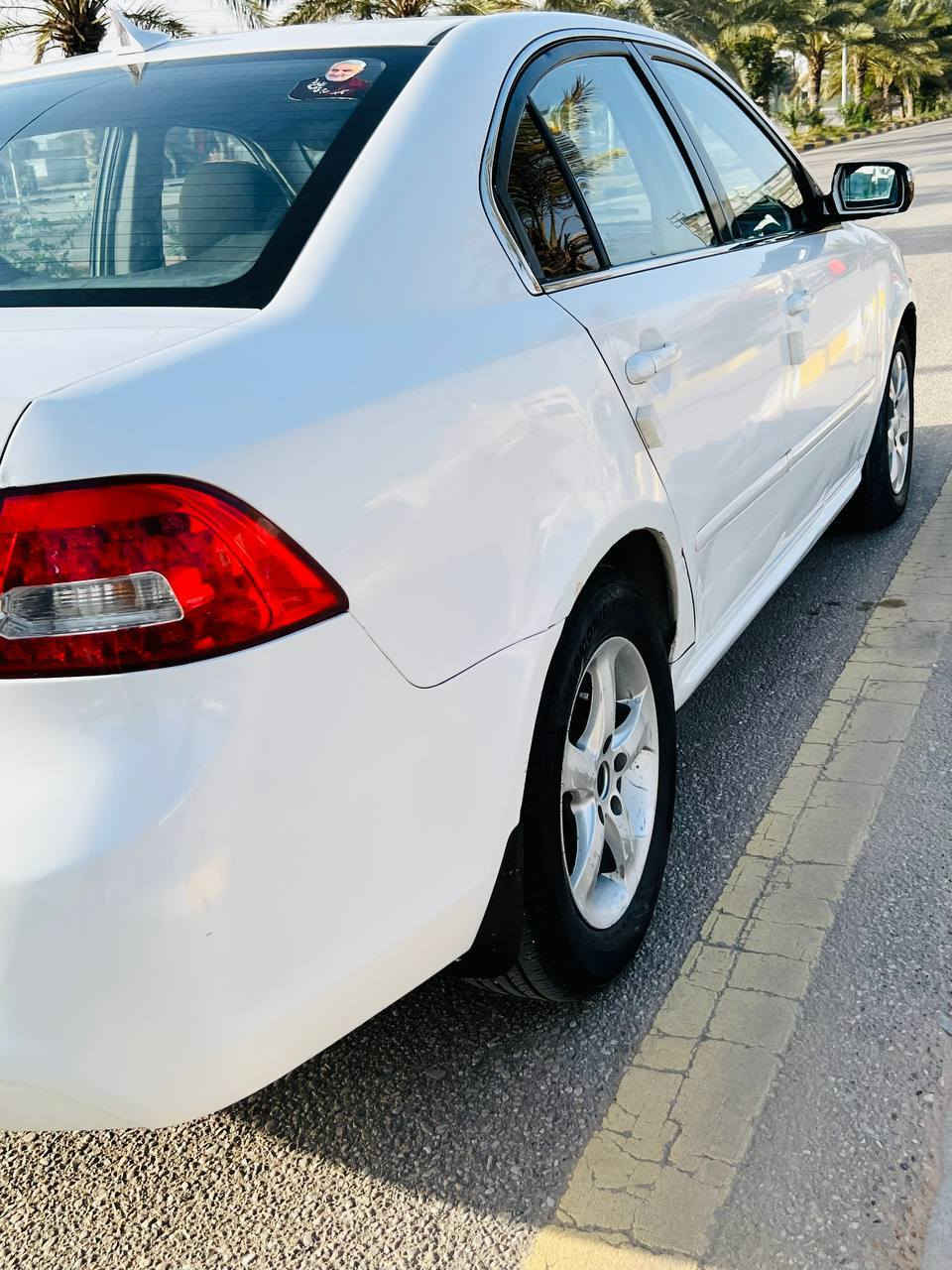 سلام عليكم
كيه ابتيمه 2009. كفاله كصه نغل اصوليات ضربه قويه صبق العام مكينه كيرر حداديه 50%رقم اربيل سياره مكينته 2000دوش وارد كوري سياره مال بيت 
سعر 95بيه مجال 
بصره سفوان 

‏‪0784 535 3248‬‏
