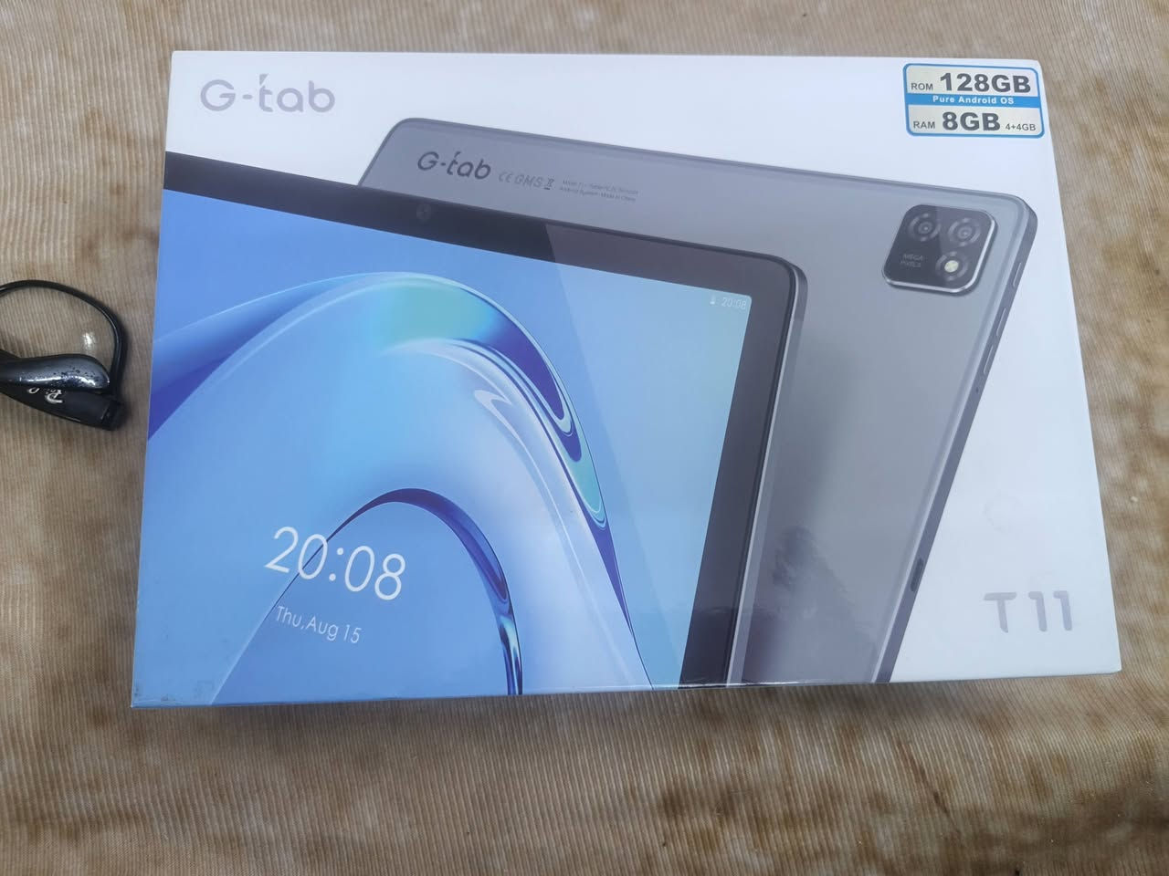 ايباد T11
اندويرد 14 
5G
  الكامره 13 والثانيه 5
شاشه 800*1280
بطاريه عملاقه 6580 يومين لعب بدون توقف
ذاكره 128
حجم الايباد 11.1
معالج  unisoc T606 octa core
الذاكره الداخليه 8 GB(4+4) 
اشتريته 250 اريده 165 بي مجال


**إذا كنت صاحب هذا الإعلان وتريد حذفه لأي سبب، رجاءا أرسل رسالة إلى الدعم الفني**