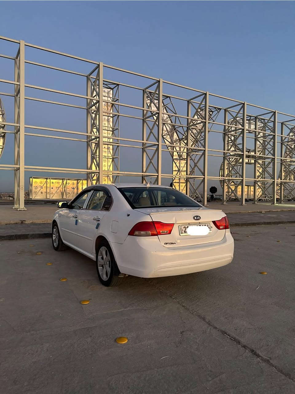 السلام عليكم

كيا اوبتيما خليجي محرك2000 دوش

سنوية لل ٢٩ 

كير محرك حداديه تخم تاير تبريد تدفئه كامله لسياره 

مكاني حلة السعر 120وبيها مجال 

***********

السياره بيها جاملغ خلفي وحالوب قليل
