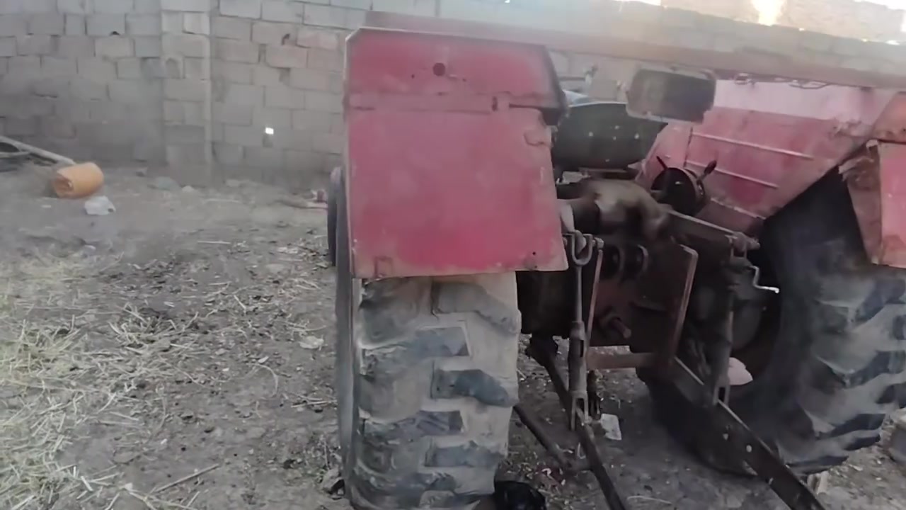 سلام عليكم عنتر للبيع كل شغال السعر ثنين ونص وبيها مجال ***********
