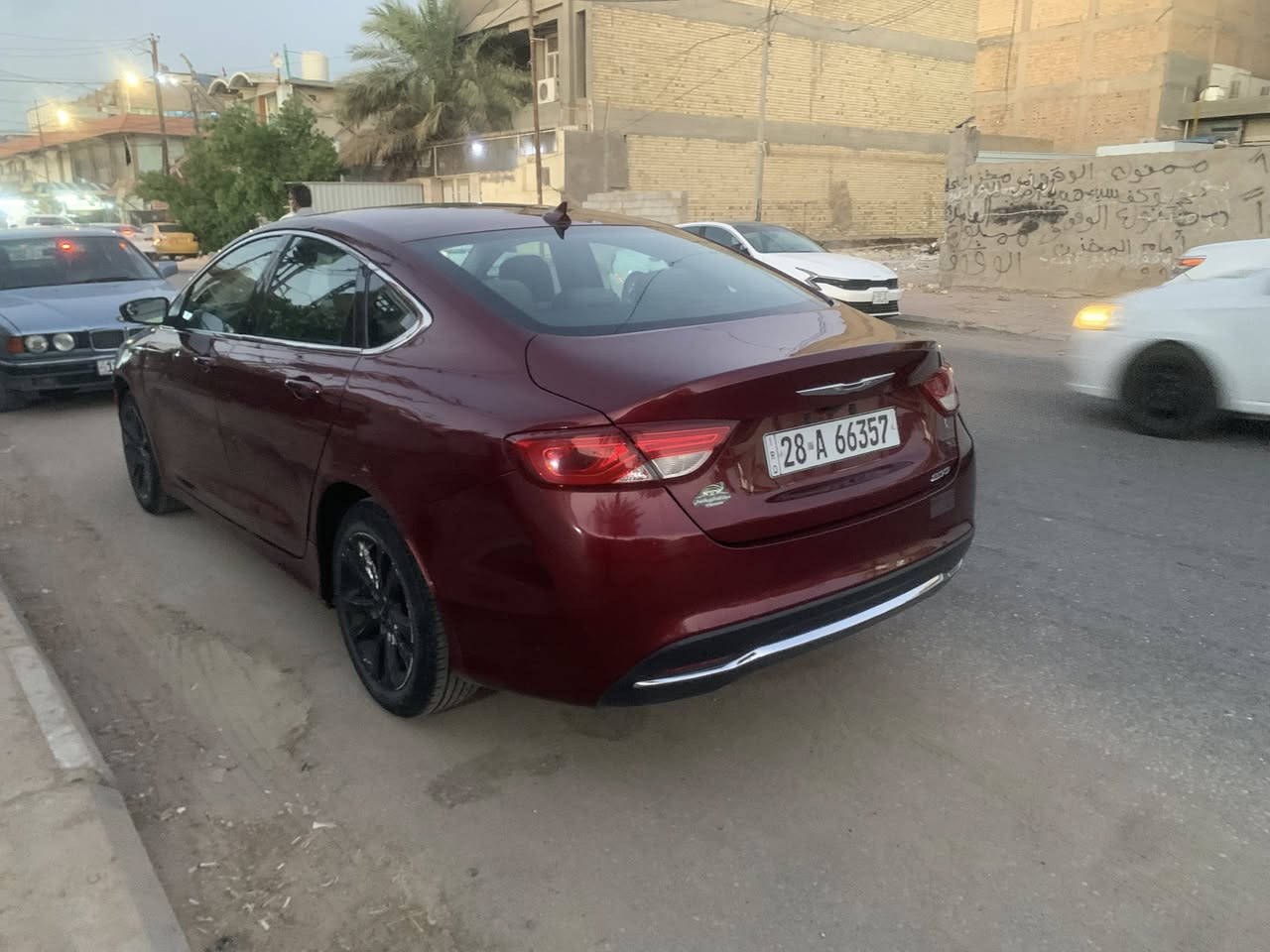 كرايزلر c200 موديل 2017
مكينه 2400 رقم نجف انگليزي بأسمي داخل بيجي جلد شاشه كبيره ماشيه 170 الف كيلومتر
حادث جاملغ خلفي ونص باب
بيهه طخات بارد وصبغه ربع جاملغ ايسر امامي 
مكينه مفتوحه
گير تبريد حداديه 100‎%‎
مابيهه اي نقص متصرف عليهه الف دينار
المكان نجف
السعر 110 ورقه
للاتصال ***********
