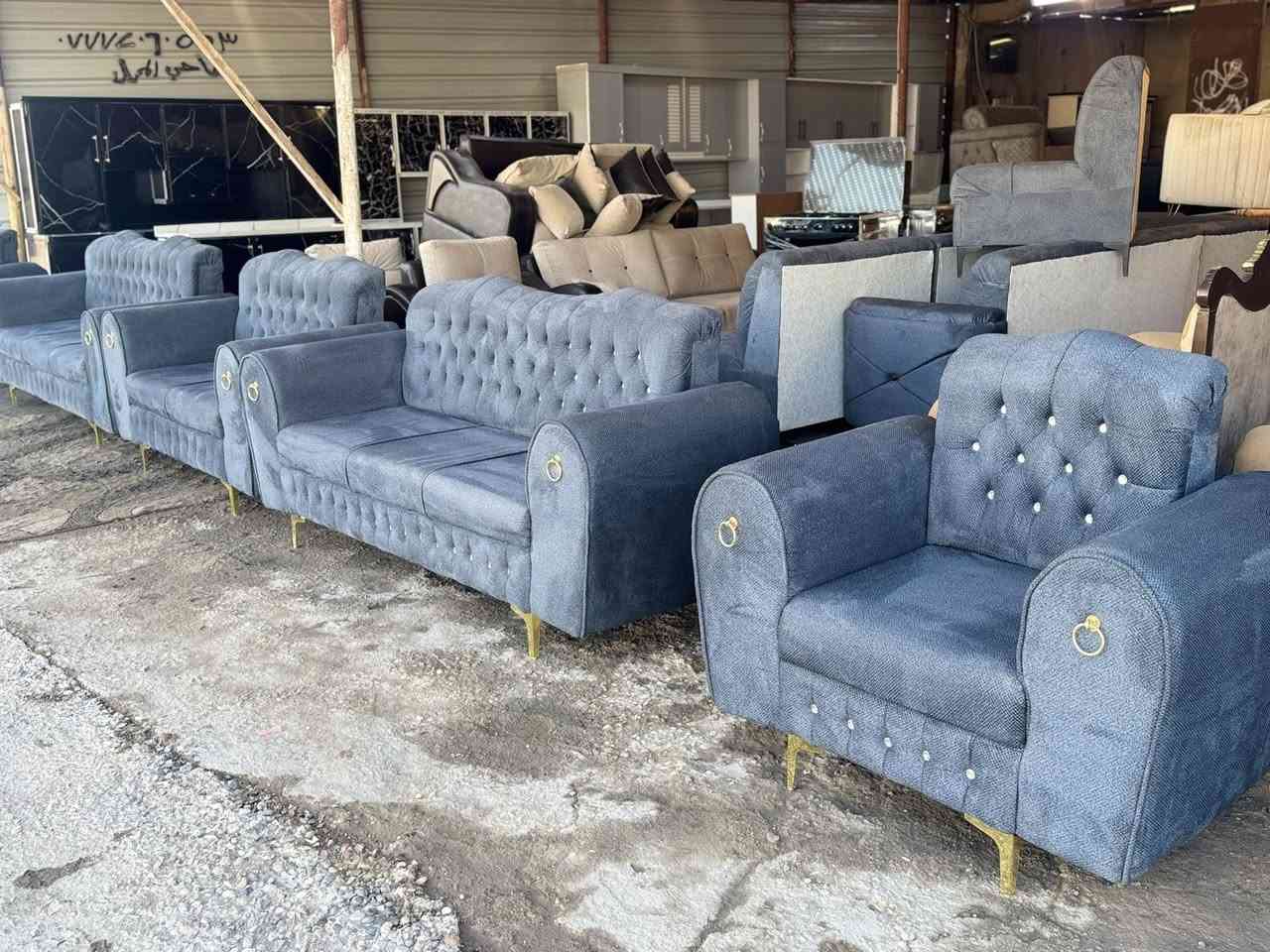 تخم عراقي شغل حلو عشره مقعد جديد
***********
السعر ٤٥٠ قفل
