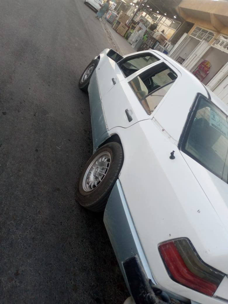 سياره للبيع مارسدس دب 

موديل 1987

رقم انبار الماني حرف R  سنويه صاقطه 

تحويل مباشر 

كير ومحرك اكسل شرط مكفولات 

كير ومحرك بطه 2500

تخم تاير جديد 

صدر امامي وخلي ابحاله جيده 

سياره حلوه مابيها اي نقص 

السعر 35

مكاني صلاح الدين الضلوعيه 

الهاتف ***********

الهاتف ***********
