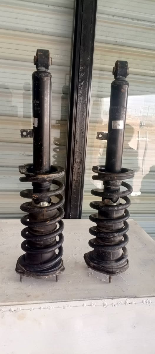 سلام عليكم دبلات ملكه للبيع ***********
