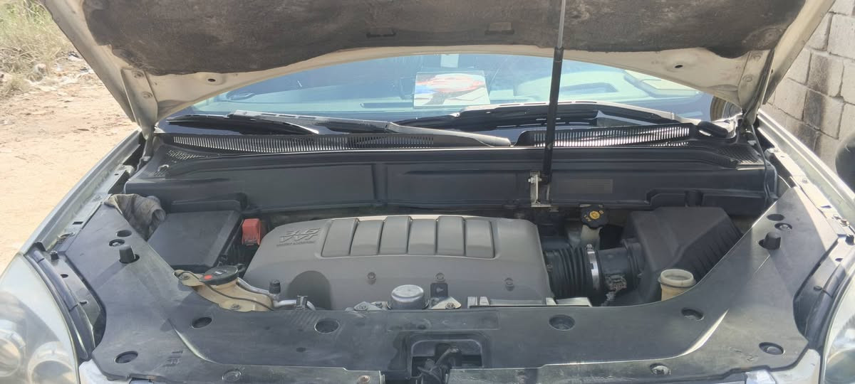 سلام عليكم
جمسي اكاديه 2009
سياره دللي AIRBAG
السياره فول مواصفات 
بني رامه  تايرات جدد.   حداديه نص عمر 
محرك 3600   
السياره بسمي تحويل فاني يوم رقم انكليزي 
عنوان البصره جزيره شارع زين العابدين 
سعر 120 وبيه مجال قليل 
رقم الهاتف ***********
