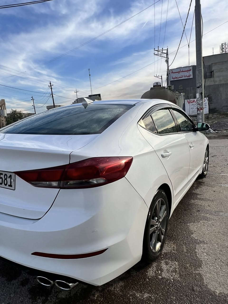 🚗 هيونداي إلنترا 
• الموديل: 2017.
• فول مواصفات (عدا الفتحة).
• المحرك: مكينة ما مفتوحة
• الممشى: 105,595 ميل.
• بانزين وبيها منظومة غاز  مع كارت الصيانة.
• الضرر: السيارة وارد أمريكا (ضرر سرقةدعاميات فقط).
• بلعراق صبغ بوند فقط (بدون دواخل نهائياً) السيارة نظيفة.
• السيارة باسمي.
• كوبون التبادل: باسمي.
السعر والتواصل:
• 📍 الموقع: الموصل حي السماح
• 💰 السعر: 137 ورقة.
• 📞 للتواصل: ***********
