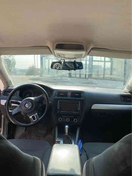 للبيع جيتا 2014 سعر 100🔒شراي يتصل ***********
محرك 2.0 تنفس طبيعي محرك كير بشرط نضيف ما ملعوب بي سياره كامله متحتاج مصرف موصل
