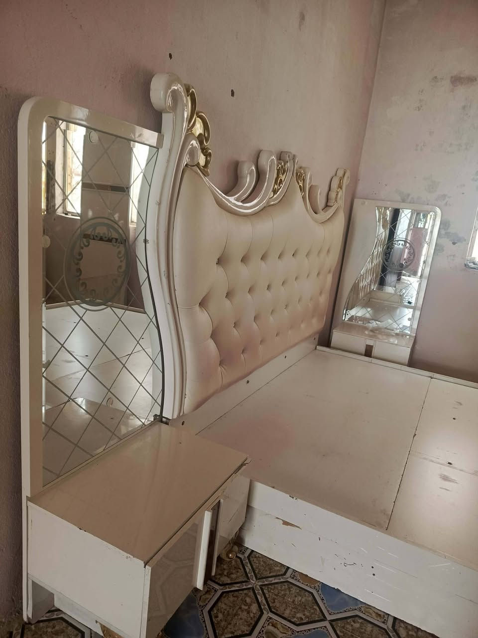 المكان كوت زين القوس حي الحوراء شارع المدارس سعر 500وبي مجال


**إذا كنت صاحب هذا الإعلان وتريد حذفه لأي سبب، رجاءا أرسل رسالة إلى الدعم الفني**