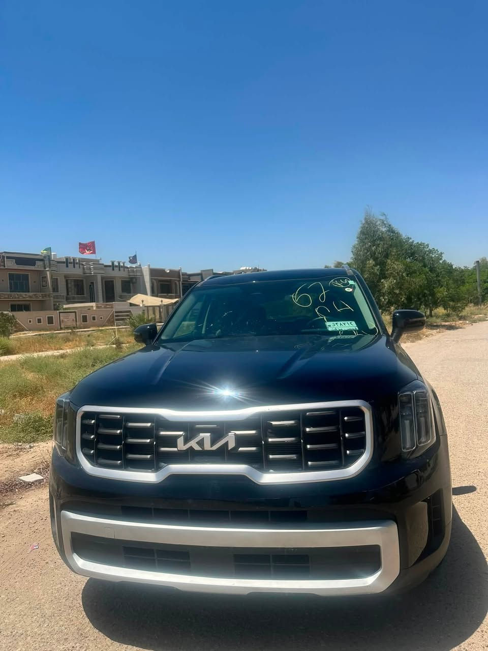 السلام عليكم 

كيا تلورايد S  2025 
6 سلندر 
3800 
حرة بدون رقم منفيس بأسمي 

ماشية 12 الف ميل
ضرر مقدمة البنيد صبغ فقط 
( لغد شاصي براكيت بدنة ) مكفولات من دكة الجاكوج الواحد او حتى السحب 
رقم الشاصي مرفق مع الصور 

ليبل واحد بدون تبديل 
جاملغ و مازدات ودعامية الاصليات وصلن مع السيارة 
راديترات وتبريد بلادي 

بصمة
انظمة قيادة متعددة 
فتحة وحدة
جنطة كهرباء 
كشن كهرباء
رادارات امامية خلفية جانبية
نقطة عمياء 
كروز سرعة 
كشنات تدفئة 
كشنات جلد منفصلة
هاند بريك بصمة
اشاير بلمري

السعر 258 
***********

