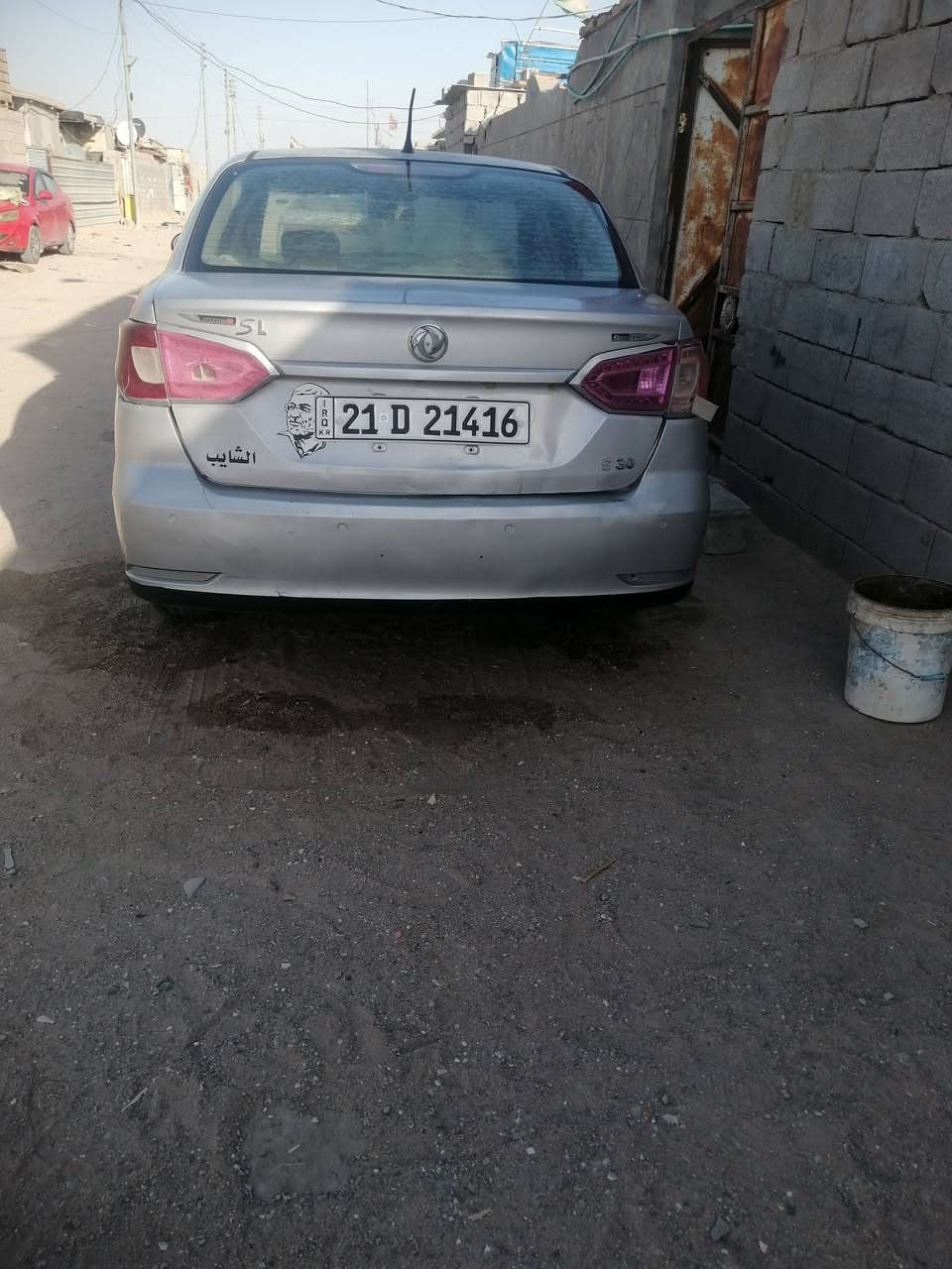 سياره دونج فينج كاور ضوارب ومكينه وكير يخبلن كهربيات كلهن شقالات تقفل ريموت رقم انكليزي سنويه الغايت ٣٠ ولباقي شوف العيد سعر ٢٣ وبيها مجال قليل او مراوس حسب القناعه حته لو تكسي تكون نضيفه بصره زبير *********** واتساب فقط
