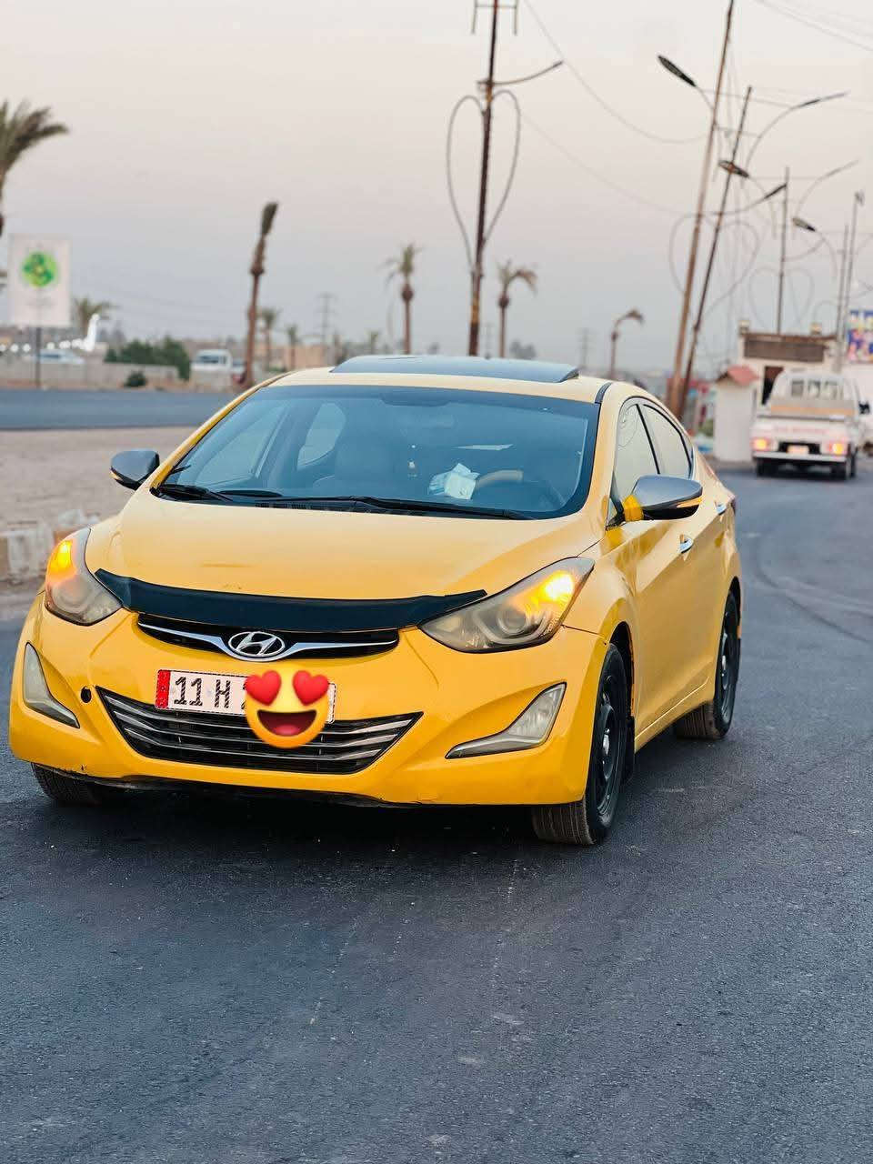 سلام عليكم
الانترا للبيع موديل 2016 وارد امريكي ضررها خشم  بنيد مصلح وجاملغ امامي اليمين سياره خير من الله مكينه وكير خير من لله 
مواصفات فول 1/1
كشن كهربائي 
بصمه جنطه ابواب 
اشاير بلمري
تدفئه كشنات 
مكينه 2000
تبريد ثلج تدفه شغال 
الاستفسار *********** مكاني بابل
