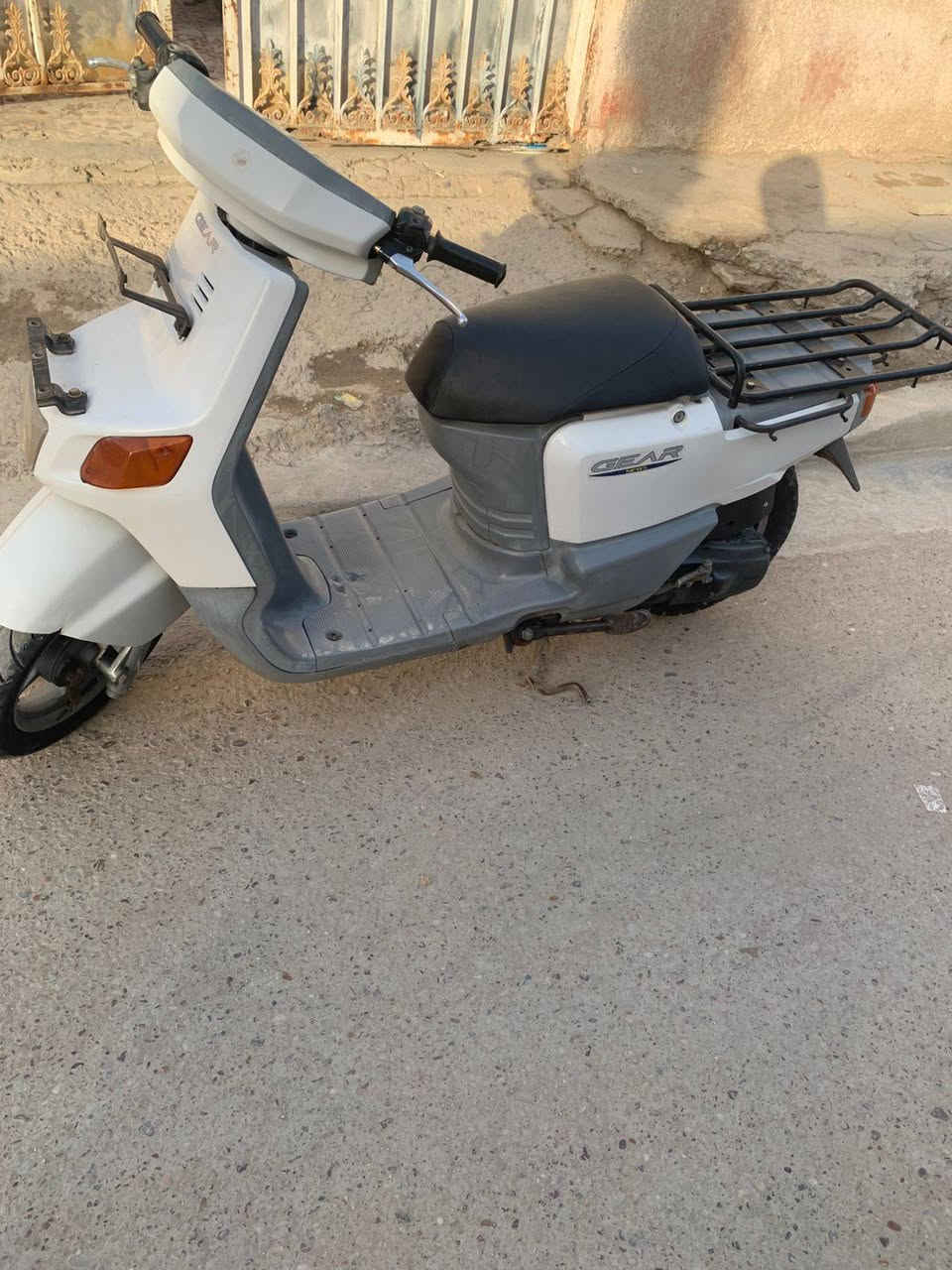 السلام عليكم بيكم سلف هندر شلعه معدل كهربائيات كامله كفرات اصلي كله شغال دراجه جاهزه وبلاديه شرط الفحص مكاني بغداد الحبيبيه قرب مطعم وليد ابو الكص ***********
