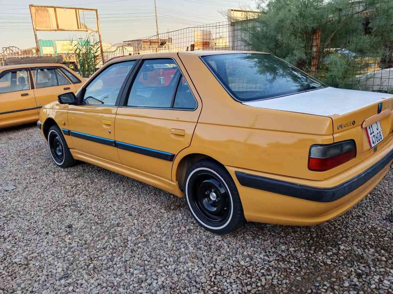 بيجو بارص للبيع موديل 2015 رقم بغداد نگليزي سنوية لـ2027 مكينة نظيفة تبريد شغال بيها صبغ بل دواير السعر ٤٧ وبيها مجال العنوان بغداد حي النصر 
رقم الهاتف ***********
