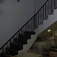 مشتمل بحي الجامعة 100م خلف عمارة موسى الكاظم متكون  من غرفه وهول ومطبخ...