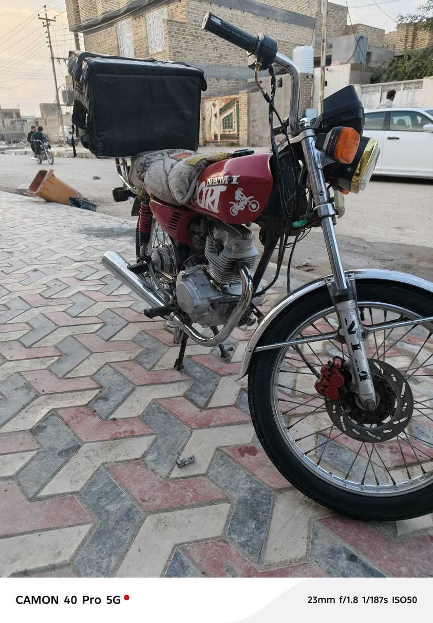 درجة حلوه ونضيفه وراق وأصولي دراجه أصلي شلمجه مفتوحه مره وحده رايده 600وبيه مجال عنوان شطره رقم ***********
