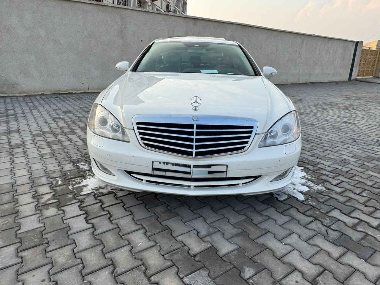 يالله
#ادوات_ادوات 
السلام عليكم مارسدسS500 2007 وارد ياباني فول موصفات ( ادوات ادوات) كفاله كص وسرقه عشائر الف ما تصرف جاهزه 
المكان/البصره 
الرقم /***********
السعر 90$
