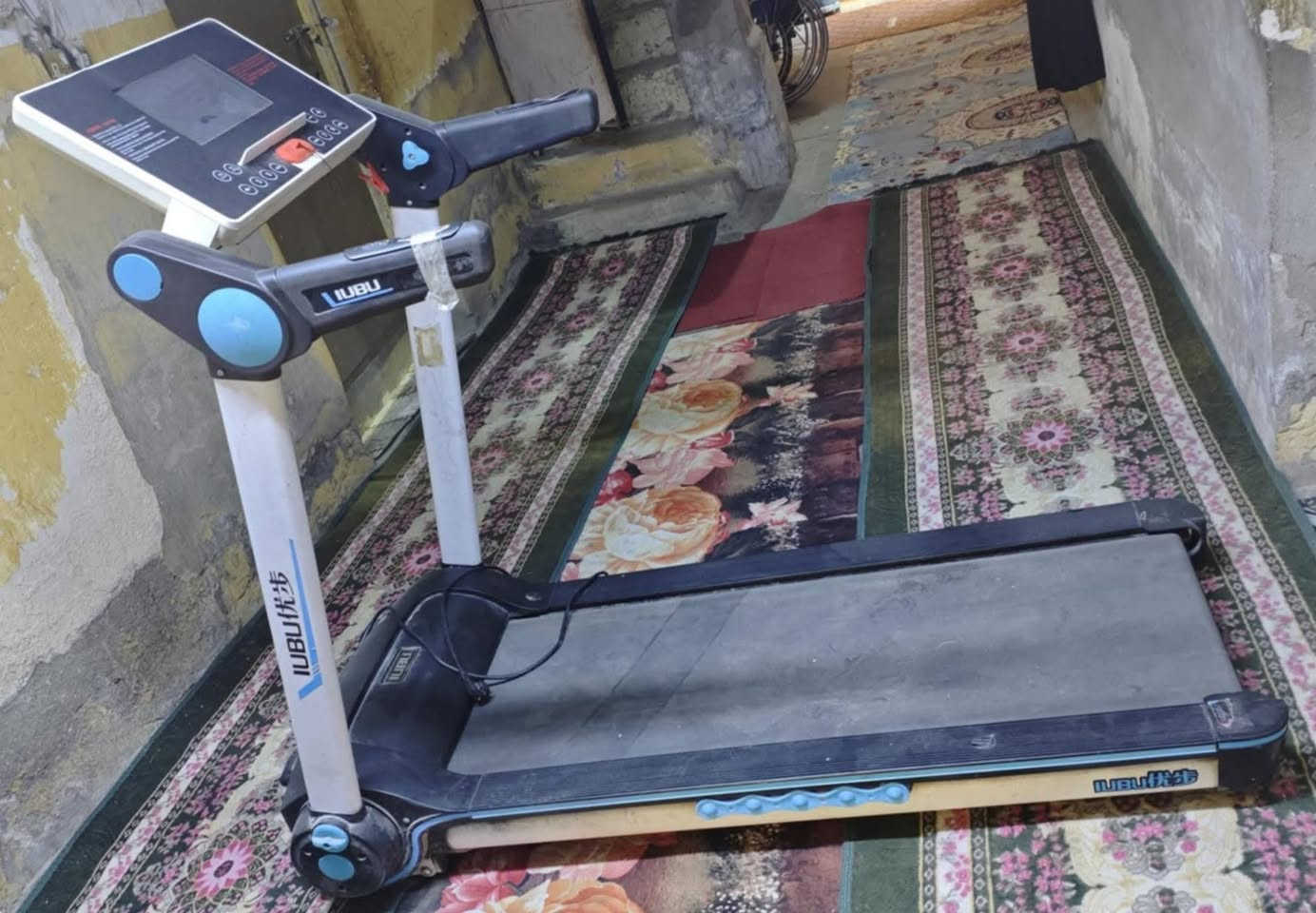 غراض للبيع المحموديه  عنواني لمحل  شارع مقيم مقام صراي قرب مكتبه مهندس حيدر 
***********
***********
