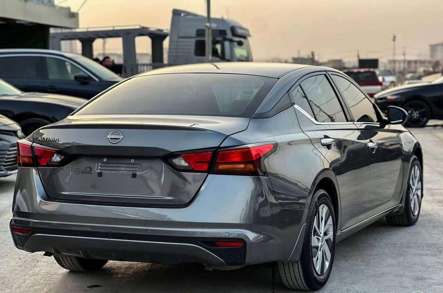 Nissan altima 2024 S
، ڕاداری پێش و پشت ، ڕاداری تەنیشت و خەتی جادە ، بەسمە و شەغال ، ئێرباگ  سوکان و شان ته قيوه بيلاد دانراوه ته وه ، 24 mile ڕۆشتووە ،
جملغ و بونيد بوياخه بى ناو وو بى بيش شانصى و راديته ر به شه رت بيشى كه بسه 

*********** السليمانية, العراق
