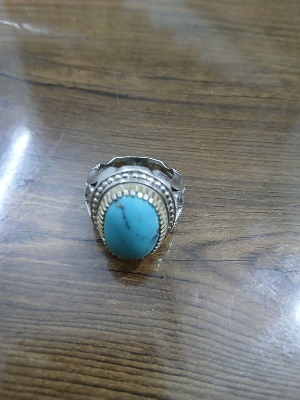 السلام عليكم محبس نيشابوري ثقيل للبيع السعر ١٠٠ بيه مجال يوجد توصيل


**إذا كنت صاحب هذا الإعلان وتريد حذفه لأي سبب، رجاءا أرسل رسالة إلى الدعم الفني**