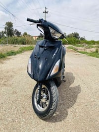 ادرس حديث للبيع  شلعه معدل فول اي نقص مابيه  600 وبيه مجال   078012846...