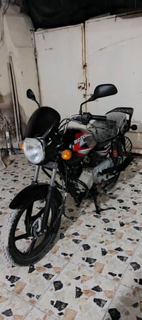 بوكسر موديل 22 اوراق كاملات للبيع سعر مليون و250 وبيه مجال للشراي موجو...