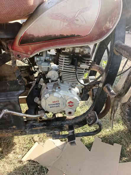 السلام عليكم ستوته للبيع موديل 2017 اوراق اصوليه العنوان كربلاء العطيشي السعر ست ميه اوخمسين اوبيه مجال او هذا رقم ***********
