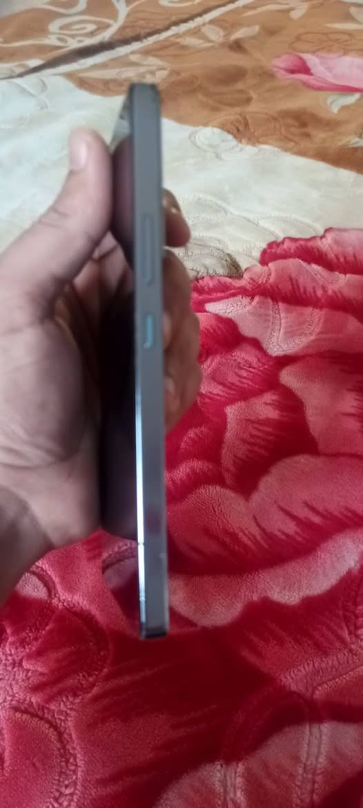 انفنكس جي تي 20 برو 
Gt 20برو
بوبجي 120 فريم 
الظهر مفطور والشاصي مضرب
السعر بلاش 
165
***********
