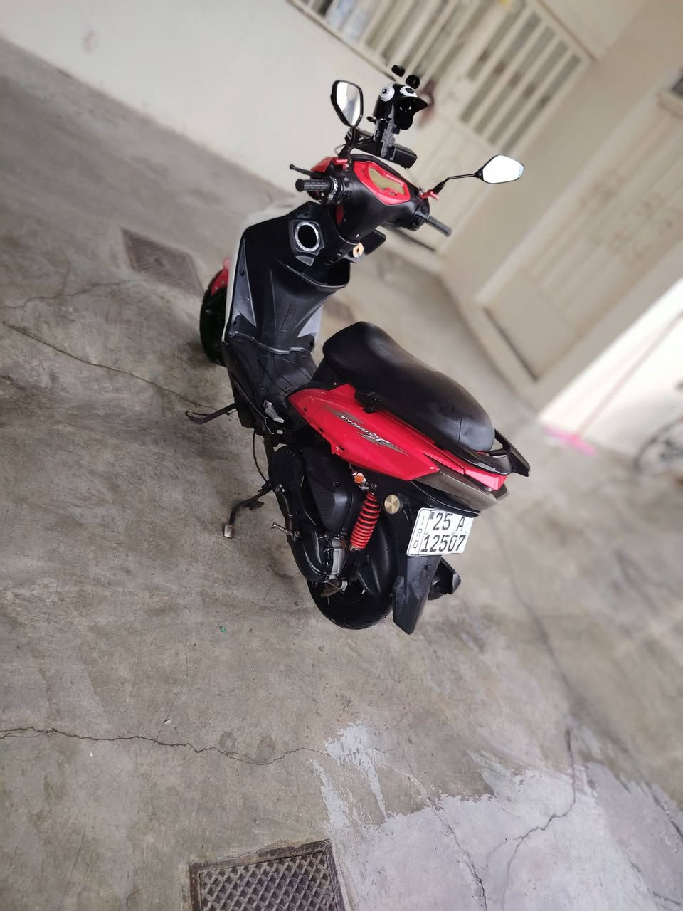 السلام عليكم اخوان دراجه ماكس سكنس نثيه120 للبيع رقم وسنويه رقم كركوك شرط تحويل و وكاله وكاله عامه بسمي ثاني يوم احولك دراجه لاصرف ولا بخار ولاصوت بوشه 55 كشن جديد كهربايات كله شغال تايرات وياله جديد شادهن موديل22صالنصه fm جديده سلف شغال دراجه مابيها عيب سعر
مليون بي مجال بصيط لشراي مكاني كركوك قادسيه الثانيه
***********
