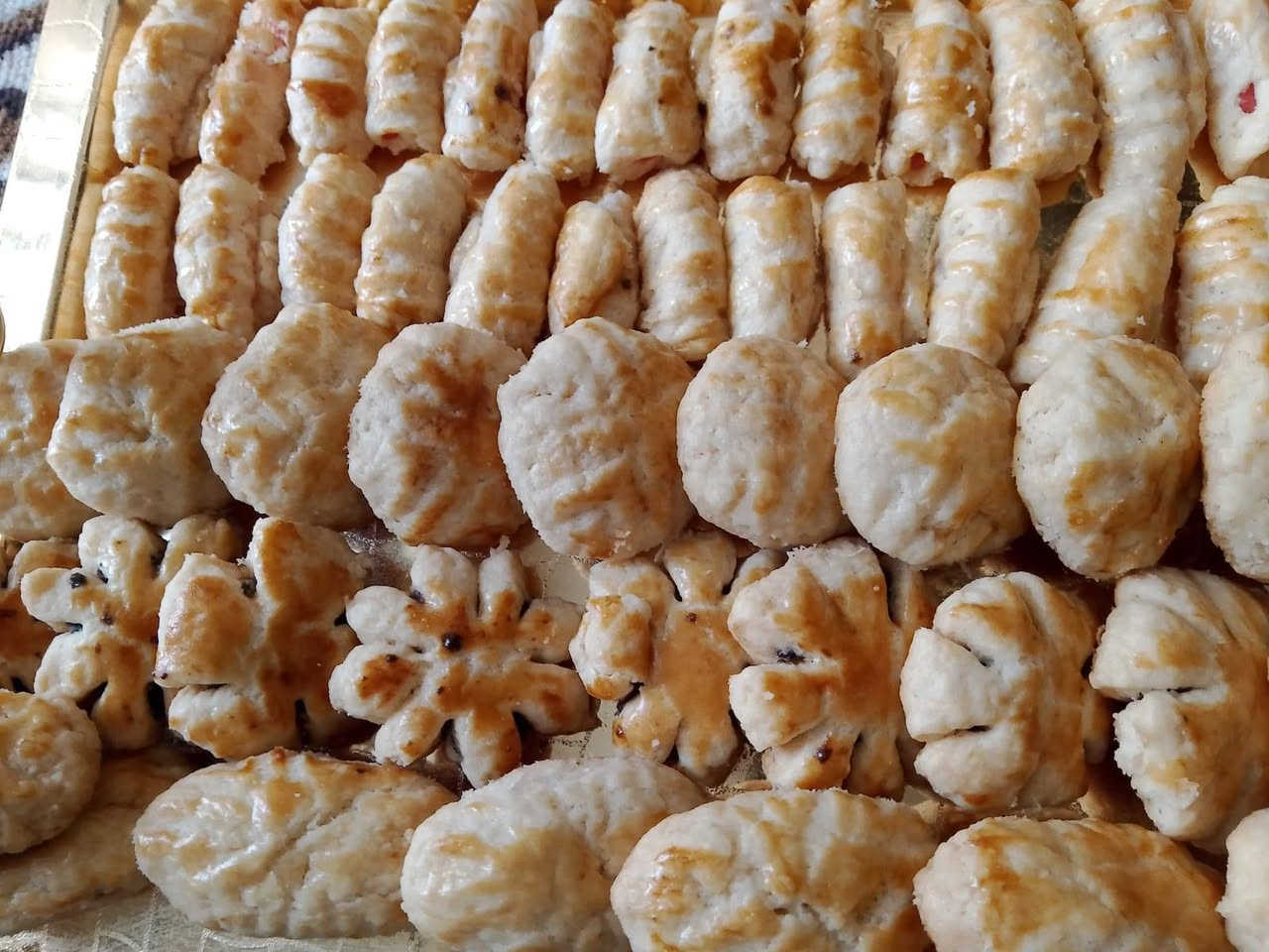 ✨🍪 كليجة بيتية طازة… طعم يجنّن! 🍪✨دلّلي نفسج وأهلك بكليجة عراقية أصلية
مخبوزة يومياً وبطعم يرد الروح 😍🤎
شغل بيت نظيف 100%
 طعم لذيذ وقوام مرتب
مناسبة للضيافة والعزائم
 جودة عالية وسعر كلش مناسب
🔥 السعر:
💰 4000 دينار فقط للكيلو
🚗 التوصيل حسب المنطقة
📩 للحجز والاستفسار راسلينا خاص


**إذا كنت صاحب هذا الإعلان وتريد حذفه لأي سبب، رجاءا أرسل رسالة إلى الدعم الفني**