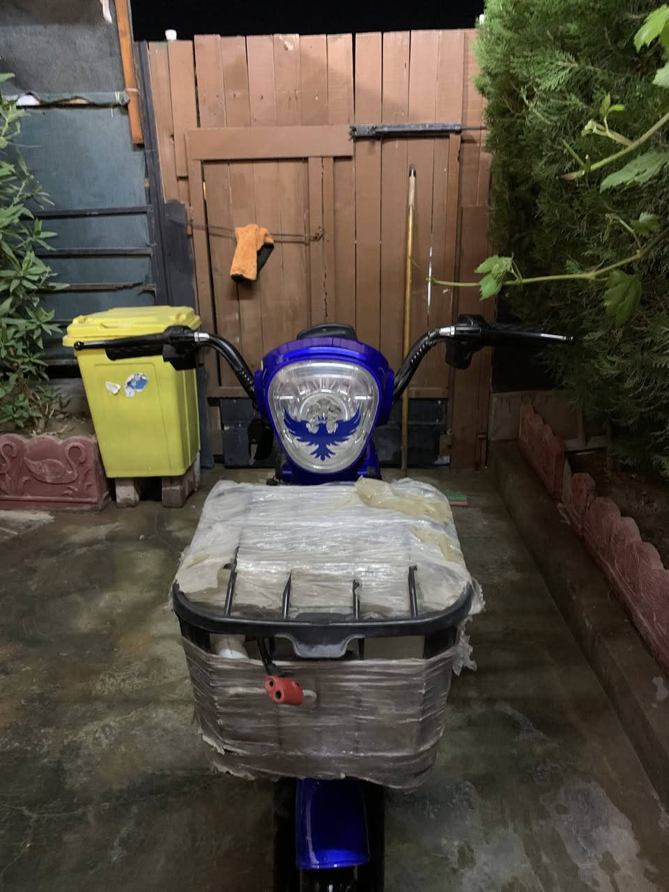 للبيع بيسكل شحن حجم 14 بيسكل نظيف مستخدام 6 اشهر بيسكل باس ينزل شحن باس يحتج بطاريه واحد تبديل ثاير خلفي بانجر بعد مابي اي عيب سعر 200 الف بي مجال عنوان كركوك موجود على خاص راقم الهاتف *********** وتساب موجود
