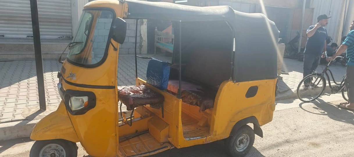 السلام عليكم تكتك بياجو 2018 جاهزه كبل الشارع اوراق كامله العنوان حسينيه الرشديه
تكتك ما ريدله شي كلشي جاهز بيها 
السعر قفل 1800 
***********
