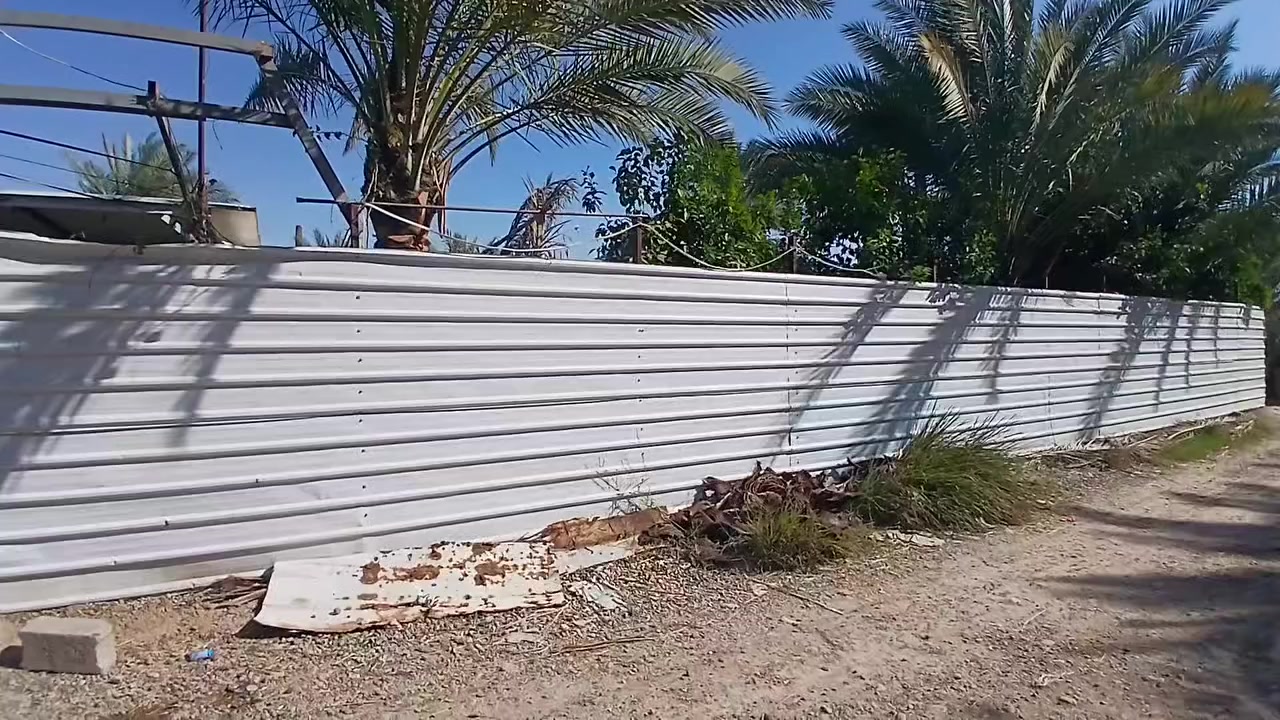 سلام عليكم ورحمة الله وبركاته من رخصة الأدمن يوجد بيت للبيع المساحة 1000 متر العنوان التاجي نزلت جميل لويس قرب مسجد جميل الويس للإستفسار اكثر الاتصال على الواتساب  ***********
