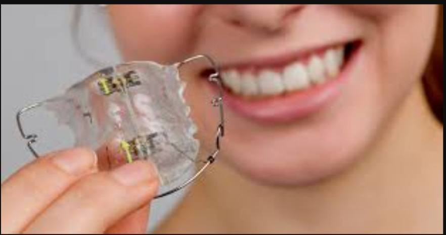 السلام عليكم تعلن عيادات جامعة بابل / كلية طب الاسنان 
إستقبال الحالات التالية  (مجانا) فقط سعر الباص  :
1_قلع الاسنان والجذور التالفه.
2-حشوات دائمية ضوئية وحشوات جذور.
3-تعويض الاسنان المفقودة بطقم كلي 
4-تنظيف الاسنان وازالة التكلسات.
5- معالجة اسنان الاطفال(قلع الاسنان اللبنية/حشوات/تنظيف/وقاية الاسنان من التسوس بإستخدام الفلورايد).
6_  تقويم اسنان متحرك
7_ مشاكل في الفك الصدغي وتقرحات في الفم واللسان 
 للحجز والاستفسار تواصل على الخاص 
او واتساب على الرقم📞 :-  ***********
العنوان🗺 : عيادات طب الاسنان_ حي الاسكان_ قرب الكراج الموحد
