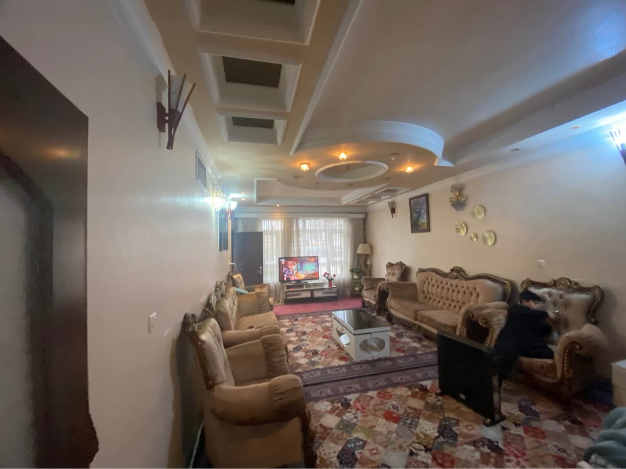 شێخ احمد ٢٠٠مەتر سێ تابق ڕوکن سەرجوت سایدو شەقام ١٥م بەرامبەر حەدیقە بۆفرۆشتن
.
شيخ احمد اربيل ٢٠٠متر ثلاث طوابق كامل على سايدين و شارع ١٥م مقابل حديقة للبيع
.
*********** واتساب
***********.
اري طاهر
عقارات مەلەك تاج اربيل
.
‏‪#Ari_tahir‬ #اري_طاهر #ملك_تاج_اربيل #مەلەک_تاج_ئەربیل #Malak_Taj_Erbil #Erbil أربيل, العراق
