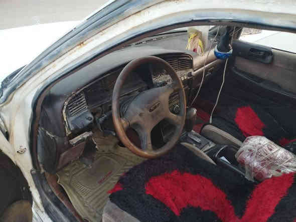 السلام عليكم لبيع كرستة كصيف مكينة و كير جدد وحدادة حلوه تخم تاير كهربائيات كلهة شغالة سنوية لل27 السعر 28 بيعة كص جنطة فقط والباقي مكفول المكان البصرة القرنة رقم الهاتف *********** القرنة
